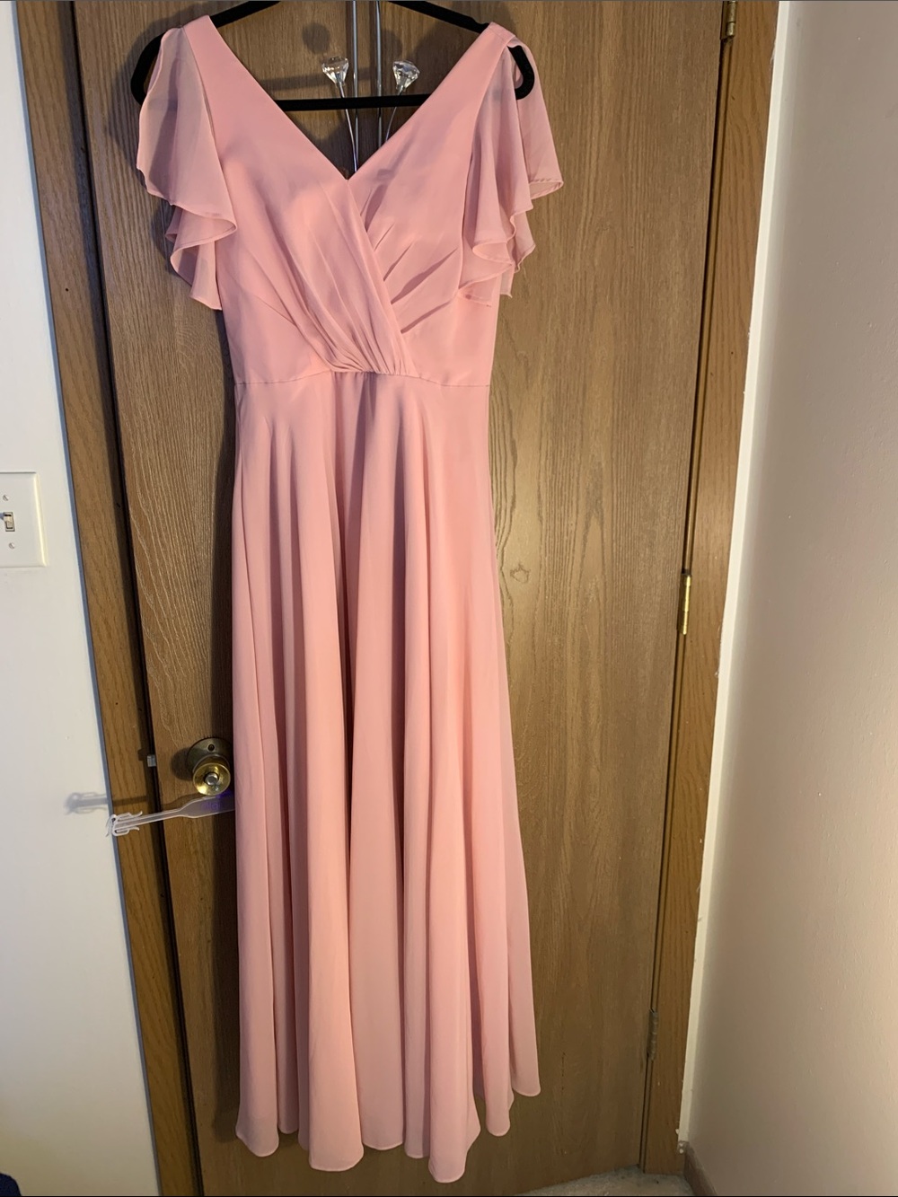 Elegant Pink V-Neck Flutter Sleeve Maxi Dress